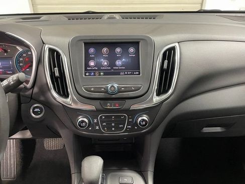 Used 2024 Chevrolet Equinox LT AWD/4WD image 16