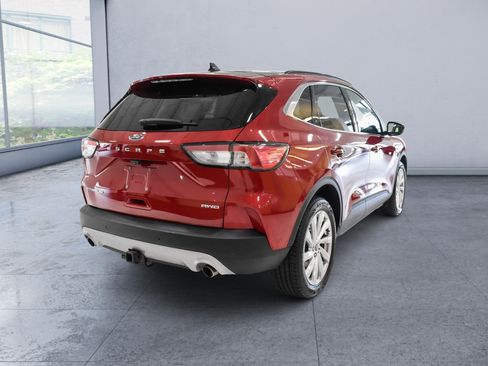Used 2021 Ford Escape Titanium w/ Titanium Elite Package AWD/4WD image 5