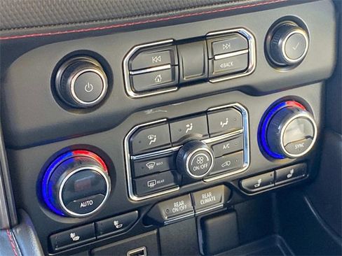 Used 2023 Chevrolet Suburban RST w/ Sport Performance Package image 26