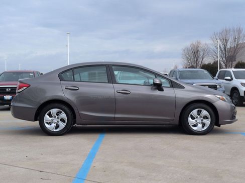 Used 2013 Honda Civic LX image 5