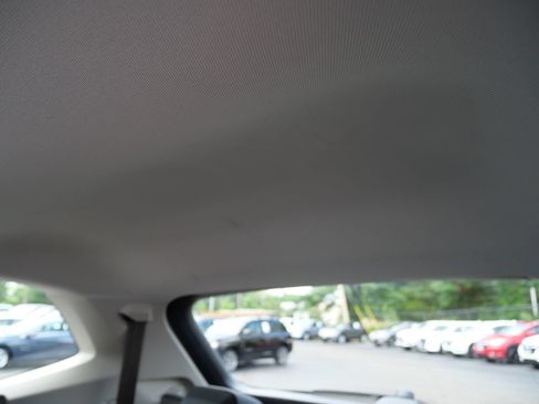 Used 2019 Volkswagen Tiguan S AWD/4WD image 36