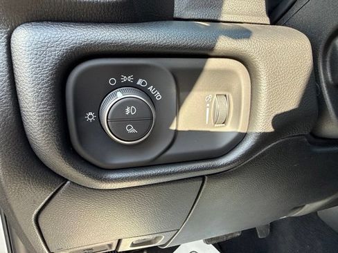 New 2026 RAM 3500 Tradesman AWD/4WD image 27