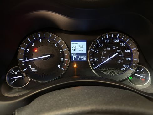 Used 2012 INFINITI M37 x w/ Premium Pkg image 17