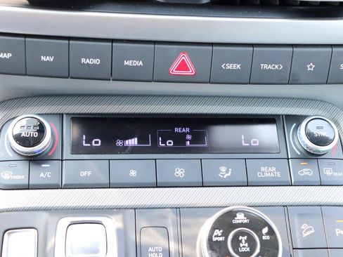 Used 2025 Hyundai Palisade SEL AWD/4WD image 44