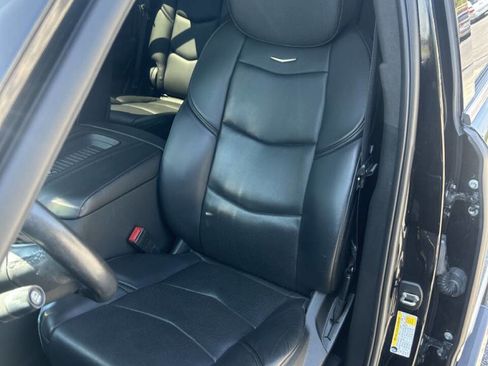 Used 2019 Cadillac Escalade Platinum image 15
