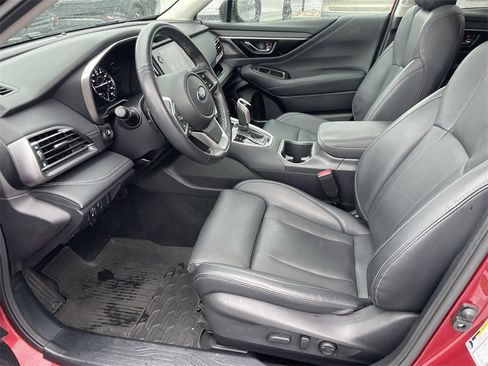 Certified 2022 Subaru Outback Limited image 9