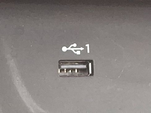 Used 2018 Audi A4 2.0T Premium w/ Convenience Package image 29