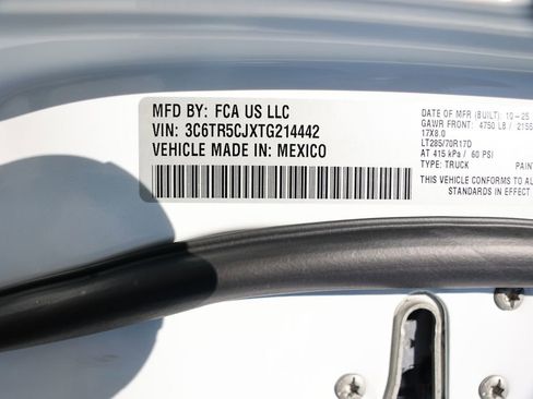 New 2026 RAM 2500 Tradesman image 32