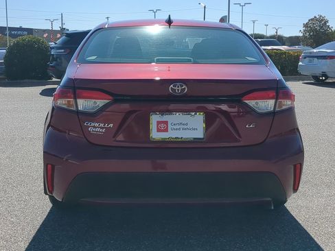 Used 2022 Toyota Corolla LE image 14