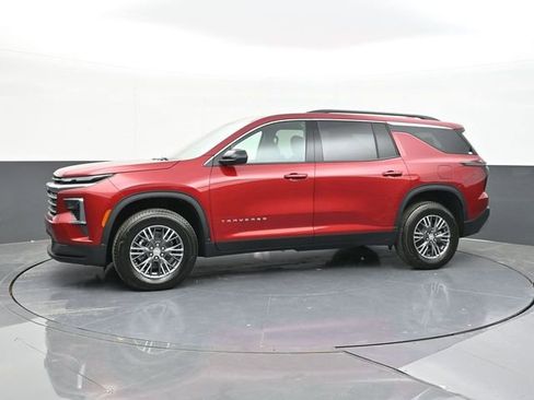 New 2026 Chevrolet Traverse LT image 7