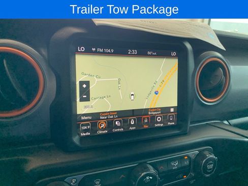 Used 2023 Jeep Gladiator Mojave w/ Trailer Tow Package AWD/4WD image 9
