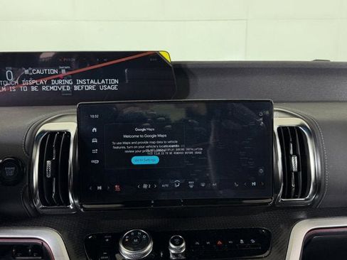 New 2025 Ford Expedition Platinum w/ Stealth Performance Package image 14