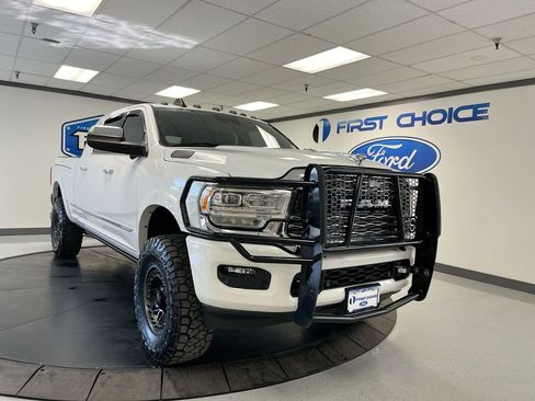 Used 2019 RAM 2500 Limited image 18