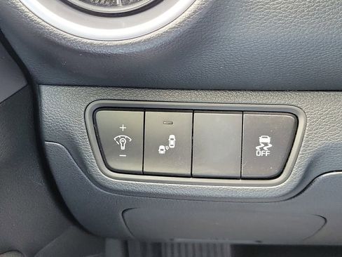 Used 2024 Kia Forte LXS w/ LXS Technology Package FWD image 30