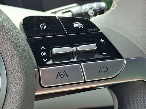 Certified 2026 Hyundai Elantra Sport FWD image 21