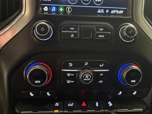 Used 2020 Chevrolet Silverado 1500 RST image 34