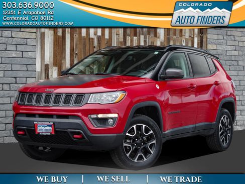 Used 2020 Jeep Compass Trailhawk image 1