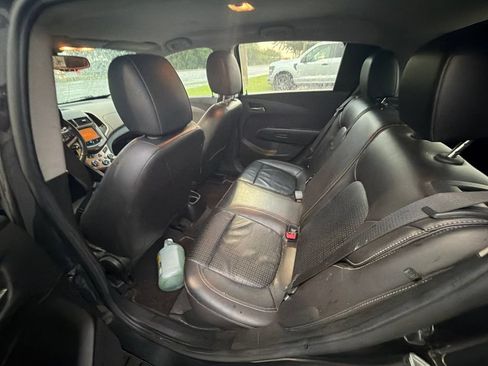 Used 2014 Chevrolet Sonic LTZ FWD image 16