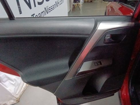 Used 2016 Toyota RAV4 LE image 23