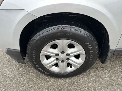 Used 2016 Chevrolet Traverse LS FWD image 13