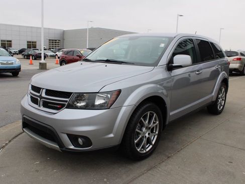 Used 2016 Dodge Journey R/T w/ Driver Convenience Group image 3