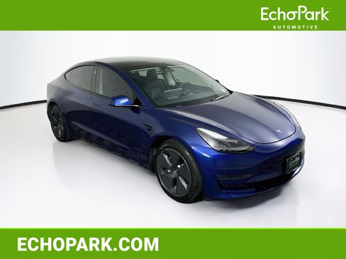 Used 2022 Tesla Model 3 RWD image 1