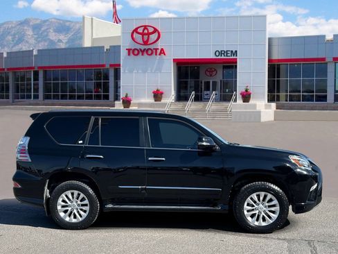 Used 2019 Lexus GX 460 Premium AWD/4WD image 3