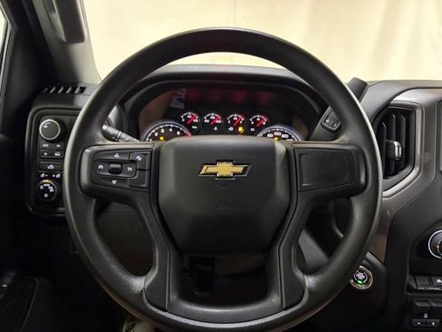 Used 2023 Chevrolet Silverado 1500 Custom AWD/4WD image 39