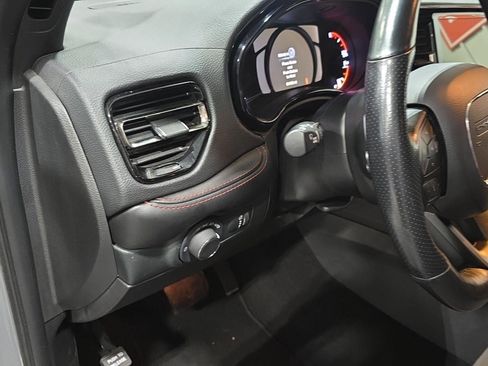 Used 2023 Dodge Durango R/T image 9