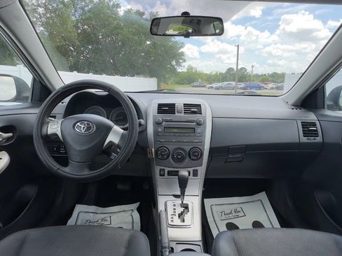 Used 2010 Toyota Corolla S image 10