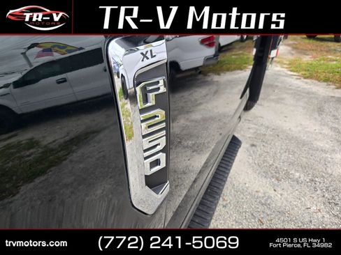Used 2022 Ford F250 XL w/ Power Equipment Group RWD image 10