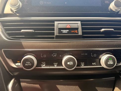 Used 2021 Honda Accord LX image 24