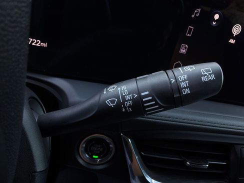 Used 2025 Buick Encore GX Preferred FWD image 36