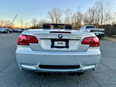 Used 2012 BMW M3 Convertible image 7