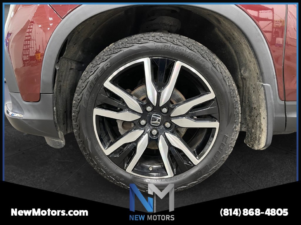 Used 2021 Honda Pilot Touring image 14