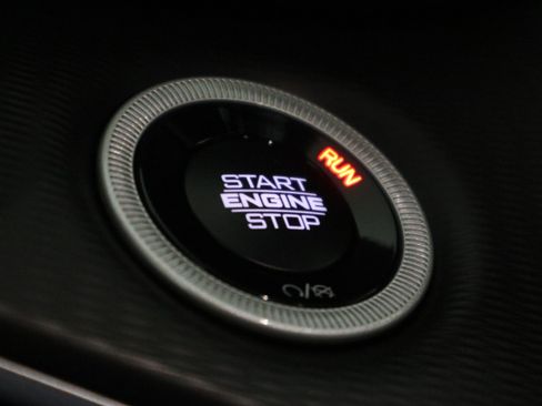 New 2025 Jeep Grand Cherokee L Altitude image 34