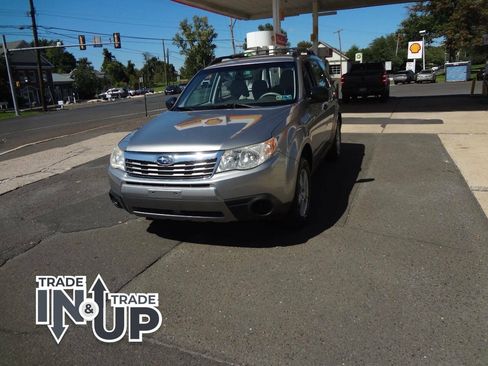 Used 2010 Subaru Forester 2.5X AWD/4WD image 1