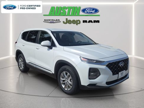 Used 2019 Hyundai Santa Fe SE AWD/4WD image 7