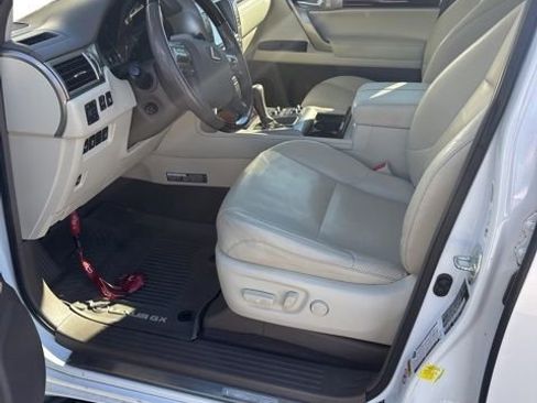 Used 2018 Lexus GX 460 Luxury image 6