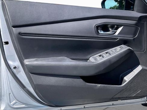 Used 2024 Honda Accord Sport image 23