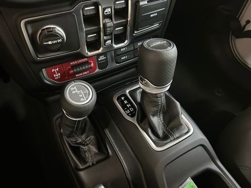 New 2026 Jeep Gladiator Mojave w/ Safety Group image 14