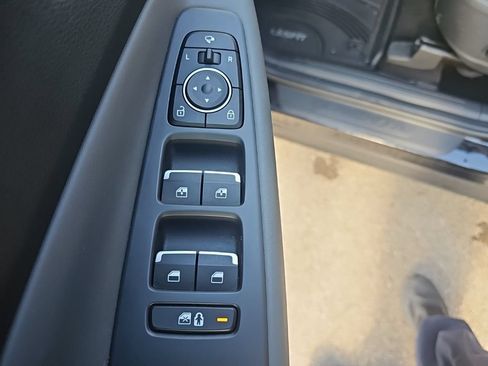 Certified 2023 Hyundai Santa Fe Limited AWD/4WD image 12