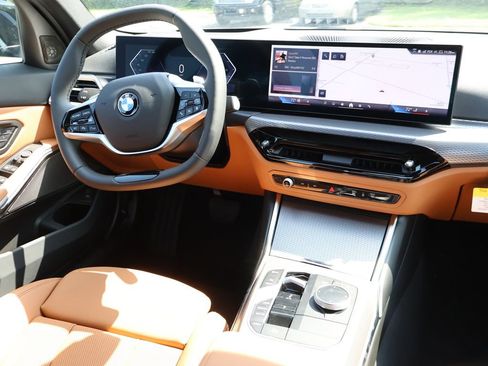 New 2025 BMW 330i xDrive Sedan w/ Premium Package image 19
