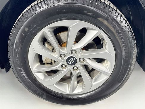 Used 2017 Hyundai Tucson SE image 36