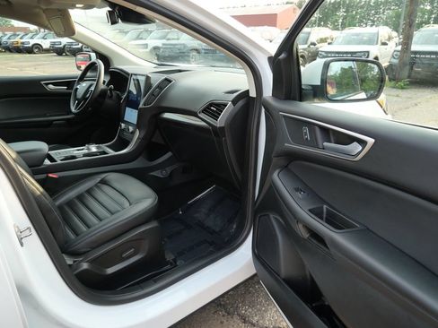 Used 2024 Ford Edge SEL w/ Convenience Package AWD/4WD image 11