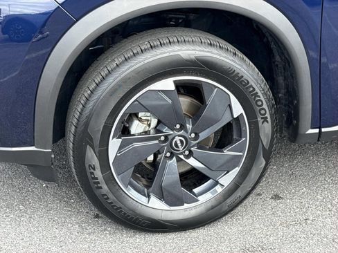 Used 2026 Nissan Rogue SV image 7