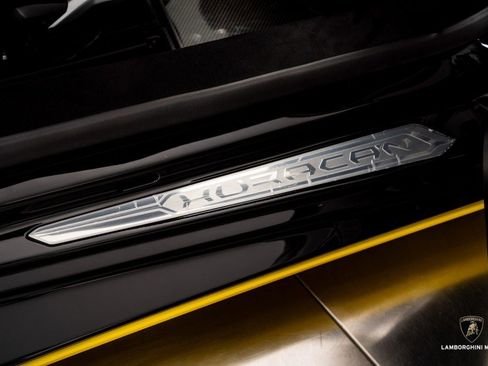 Used 2024 Lamborghini Huracan STO image 46