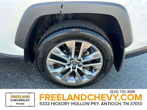 Used 2023 Toyota RAV4 XLE Premium image 12