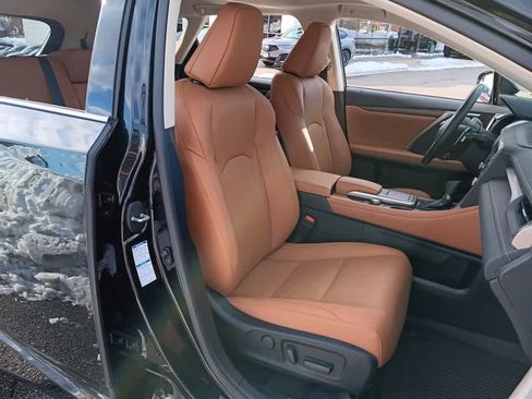 Used 2022 Lexus RX 350L Premium w/ Premium Package image 20