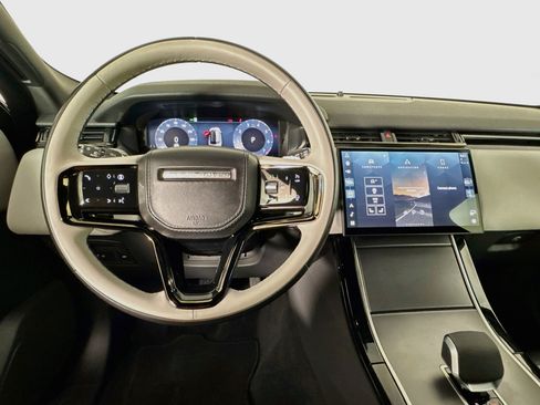 Used 2026 Land Rover Range Rover Velar S AWD/4WD image 8